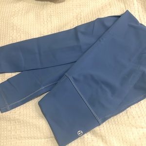 lululemon blue nile leggings size 4 length 28
